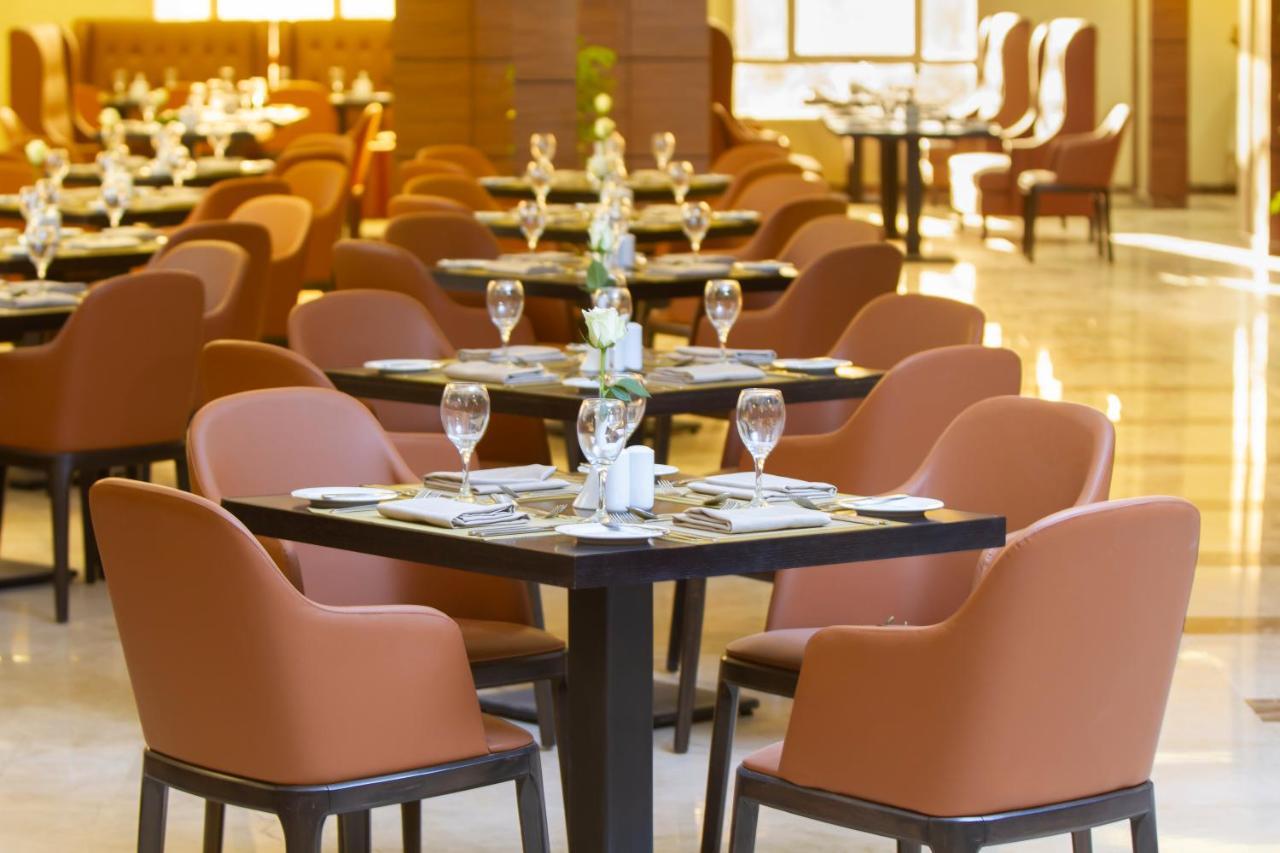 Swiss Spirit Hotel & Suites Al Baha Екстериор снимка